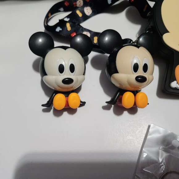 Mickey mouse bundle - Picture 2 of 4